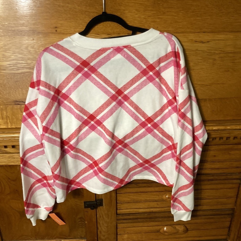 Colsie Preppy Pink Red Plaid Coquette Cropped Sweatshirt Medium NEW - Picture 2 of 8